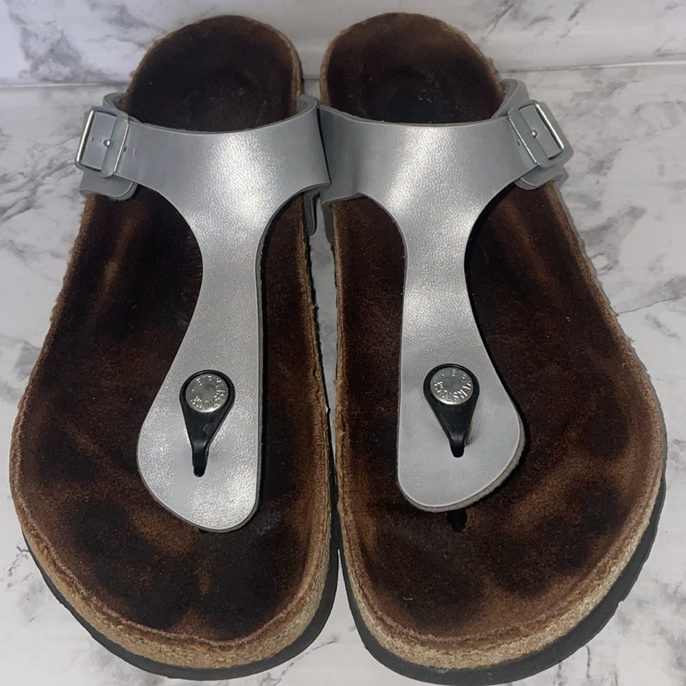 Birkenstock Gizeh Birko-Flor Metallic Leather T-Strap Sandals Ice Pearl Size40 9